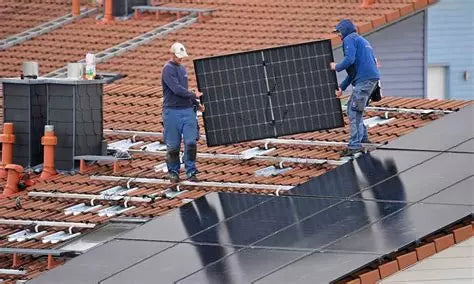 Photovoltaik-Boom 2025: Warum Montagefirmen jetzt schnell handeln müssen - SPANNWERK.at